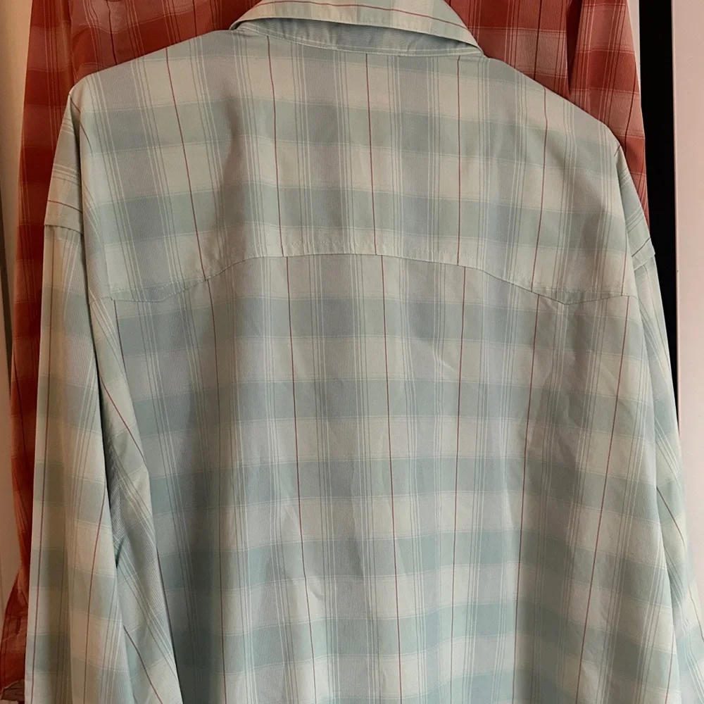 Patagonia Men's Casual Button Down Shirts - Coral and Mint - Picture 3 of 7